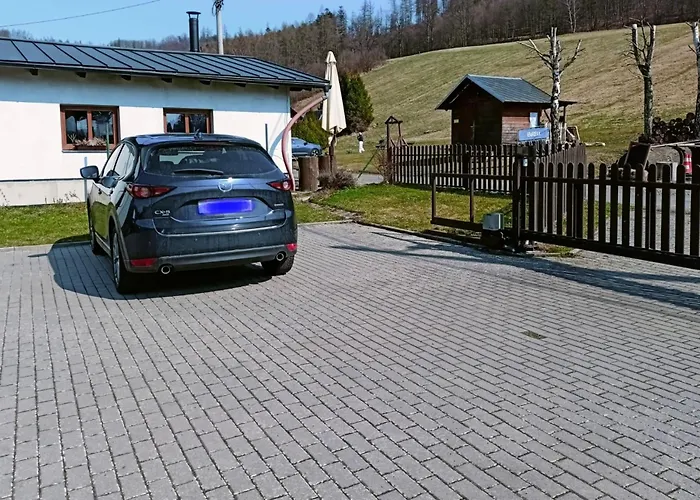 Viky, 251, 79323 Karlovice (Moravia-Silesia)
